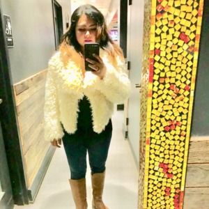 Meet your Posher, Trexia